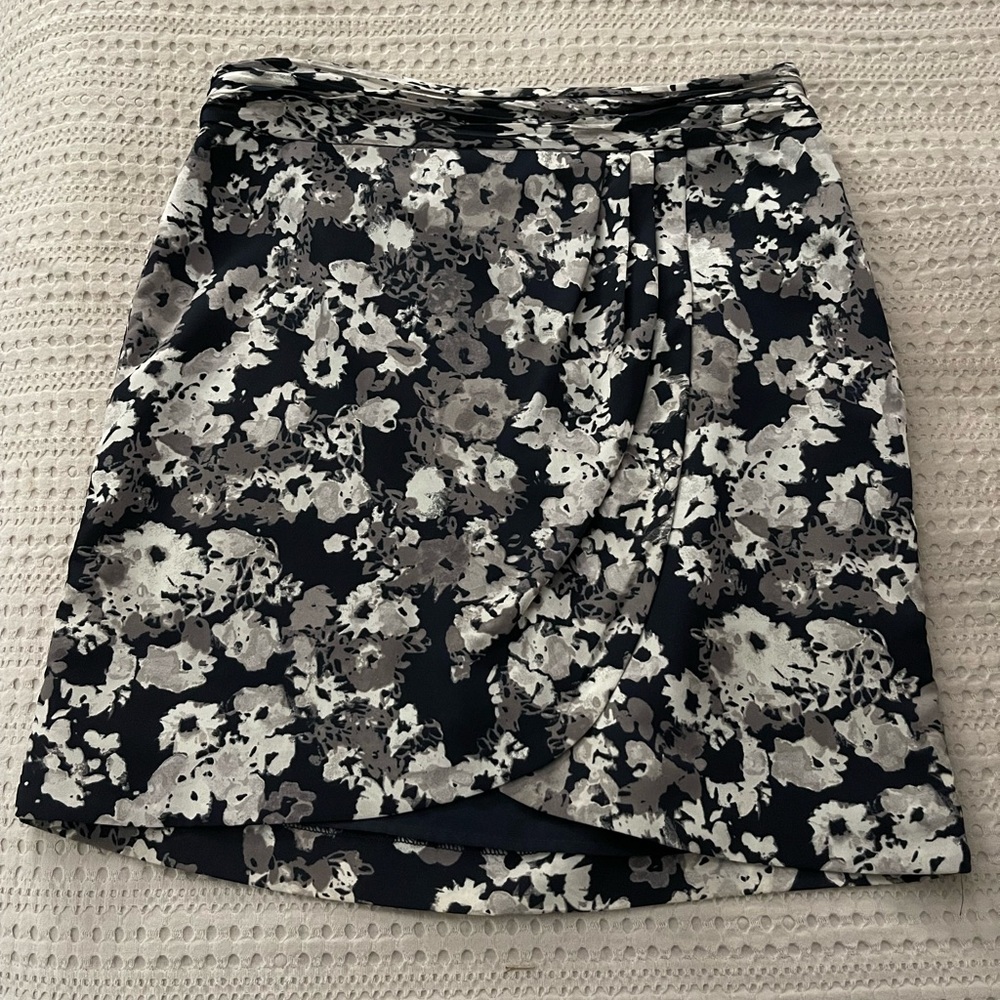 Banana Republic floral skirt